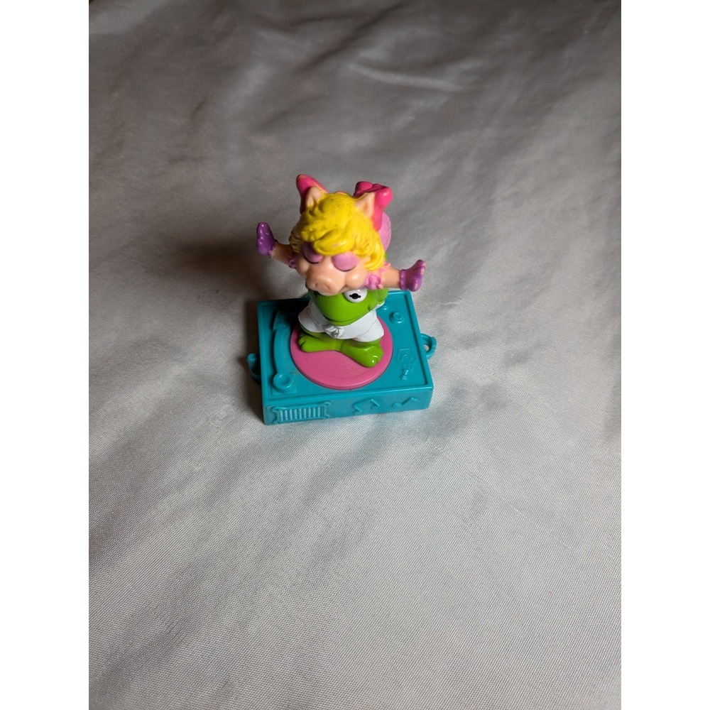 Vintage 1994 Henson Miss‎ Piggy And Kermit Toy